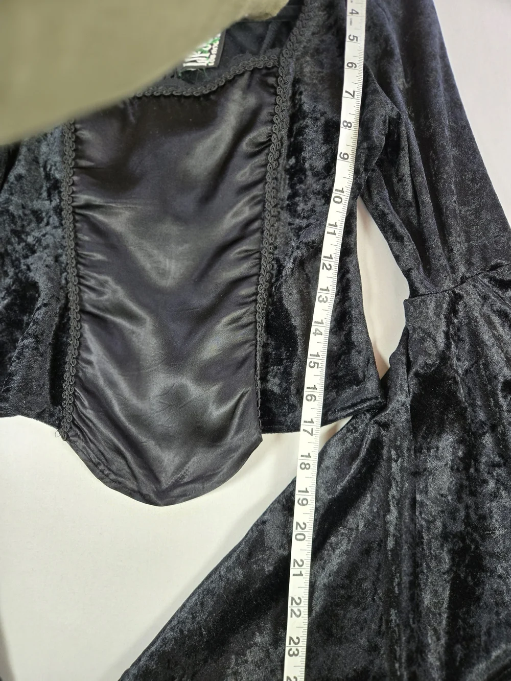 VTG Lip Service Black Velvet Satin Corset Bell Sleeve Gothic Top Size Large - Picture 10 of 12